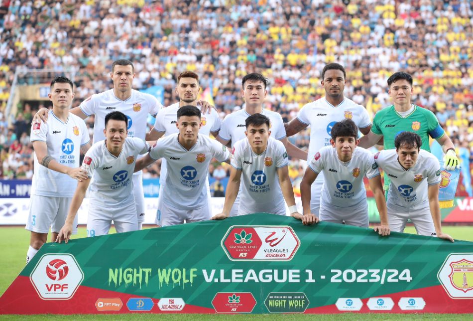 Tối 8.5, câu lạc bộ Nam Định tiếp đón Bình Dương ở vòng 17 Night Wolf V.League 2023-2024.