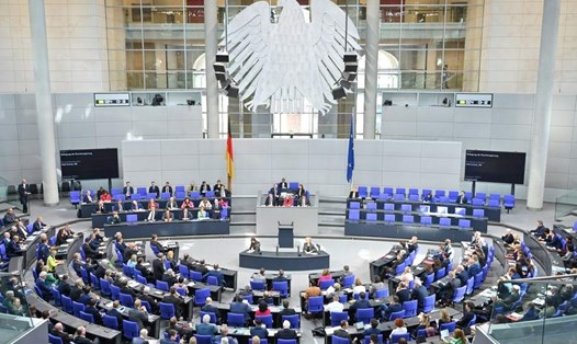 Thủ tướng Đức Olaf Scholz phát biểu trong một cuộc họp của Quốc hội Đức, ngày 13.3.2024. Ảnh: Xinhua