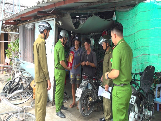 Trật tự thôn ở Cà Mau góp phần đảm bảo an ninh ở cơ sở. Ảnh: Công an tỉnh Cà Mau