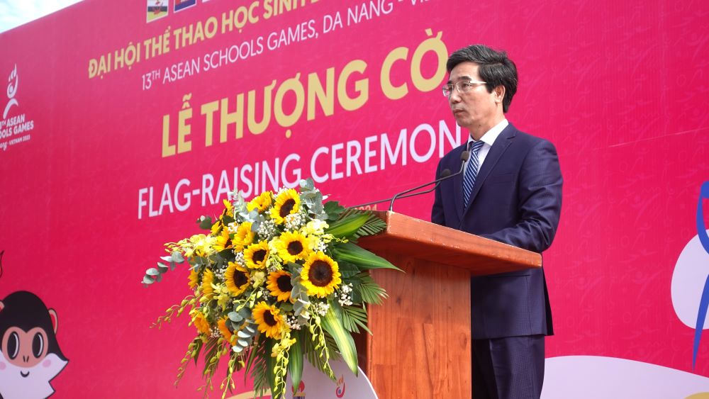 Ông Trần Chí Cường - Phó Chủ tịch TP Đà Nẵng phát biểu tại Lễ thượng cờ. Ảnh: Trần Thi