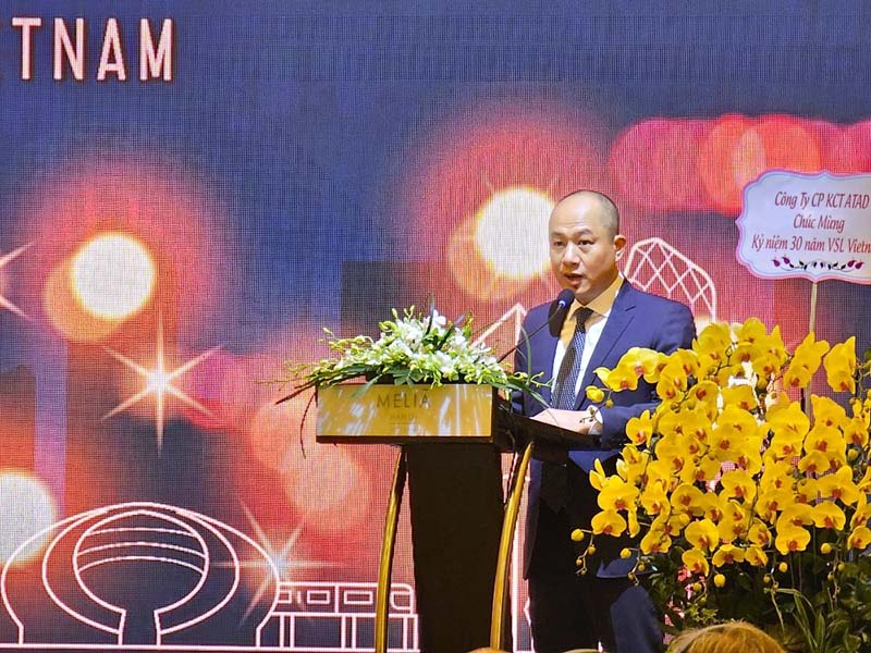 Ông Trần Đức Lân - Tổng Giám đốc Công ty TNHH VSL Việt Nam phát biểu tại buổi lễ. Ảnh Minh Anh