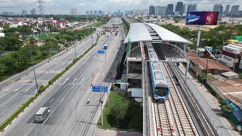 Metro Bến Thành – Suối Tiên là một trong những dự án lớn do VSL tham gia. Ảnh Anh Tú