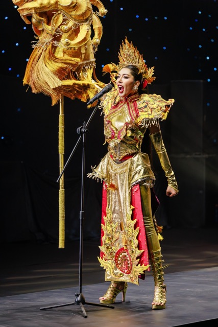 Người đẹp sẽ chính thức đại diện Việt Nam tham gia Miss International Queen 2024 sau người đẹp Dịu Thảo.  