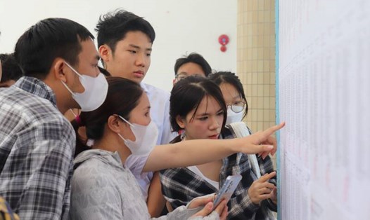 Học sinh Đà Nẵng lo lắng cho kỳ thi tuyển sinh lớp 10. Ảnh: Nguyễn Linh