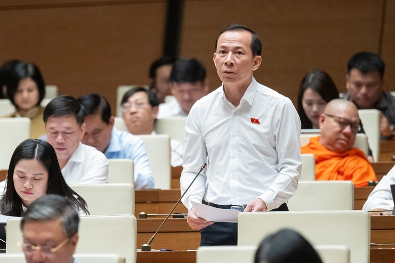 Đại biểu Quốc hội Võ Mạnh Sơn (đoàn Thanh Hóa). Ảnh: Quốc hội