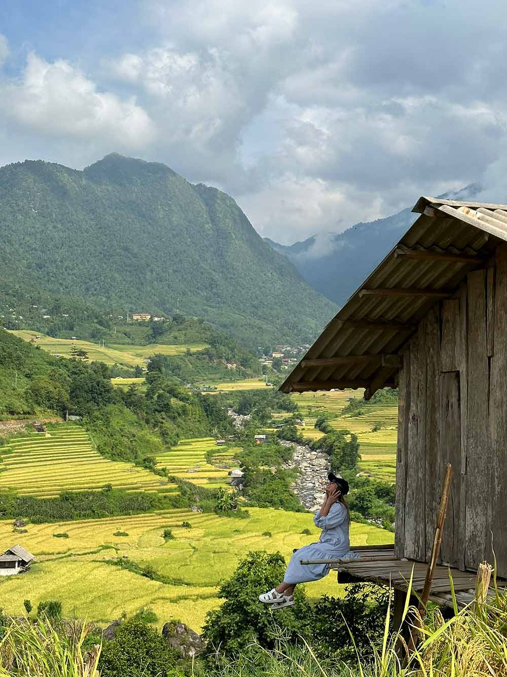 Mùa lúa chín vàng tô điểm cho những bản làng ở Sa Pa, Lào Cai. Ảnh: Thiên Nga