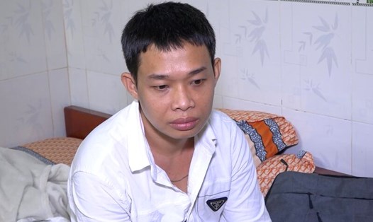 Đối tượng Trần Văn Hoài bị Công an bắt giữ sau hơn 1 giờ thực hiện trộm cắp tài sản. Ảnh: Công an cung cấp. 