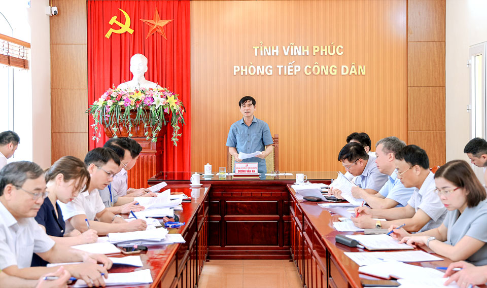 Bí thư Tỉnh ủy Vĩnh Phúc Dương Văn An phát biểu tại buổi tiếp công dân. Ảnh: Khánh Linh