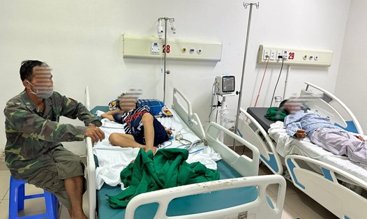 Các bệnh nhân đang điều trị tại Bệnh viện Bệnh Nhiệt đới Trung ương. Ảnh: BVCC