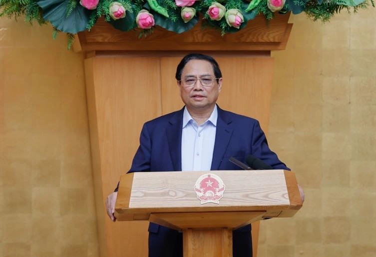 Thủ tướng Phạm Minh Chính chủ trì phiên họp chuyên đề về xây dựng pháp luật tháng 6.2024. Ảnh: Nhật Bắc