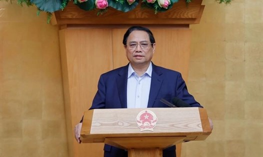 Thủ tướng Phạm Minh Chính chủ trì phiên họp chuyên đề về xây dựng pháp luật tháng 6.2024. Ảnh: Nhật Bắc