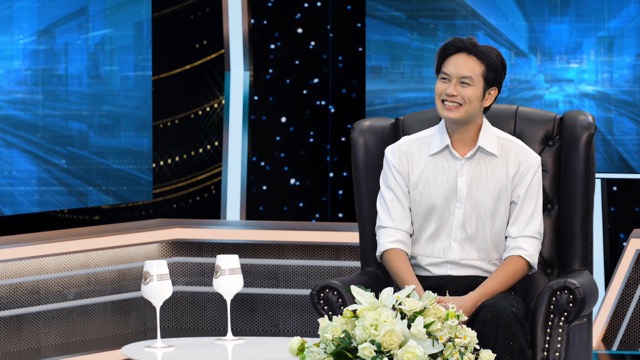 Tống Hạo Nhiên chia sẻ tại Kính đa chiều. Ảnh: NSX.