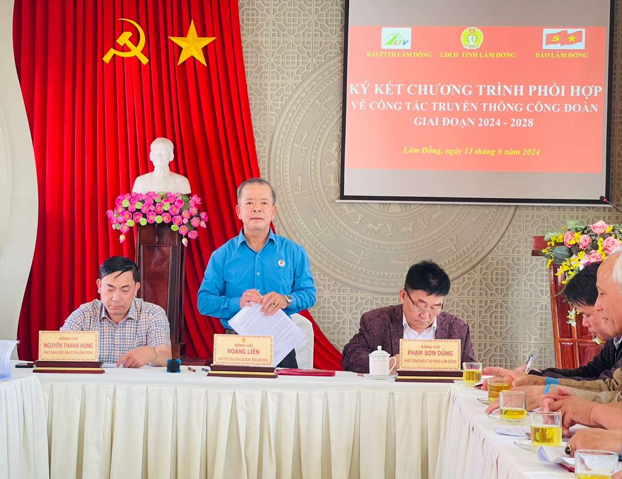 Hội nghị ký kết chương trình phối hợp về công tác truyền thông Công đoàn giai đoạn 2024-2028 tại TP Đà Lạt, tỉnh Lâm Đồng. Ảnh: Mai Hương
