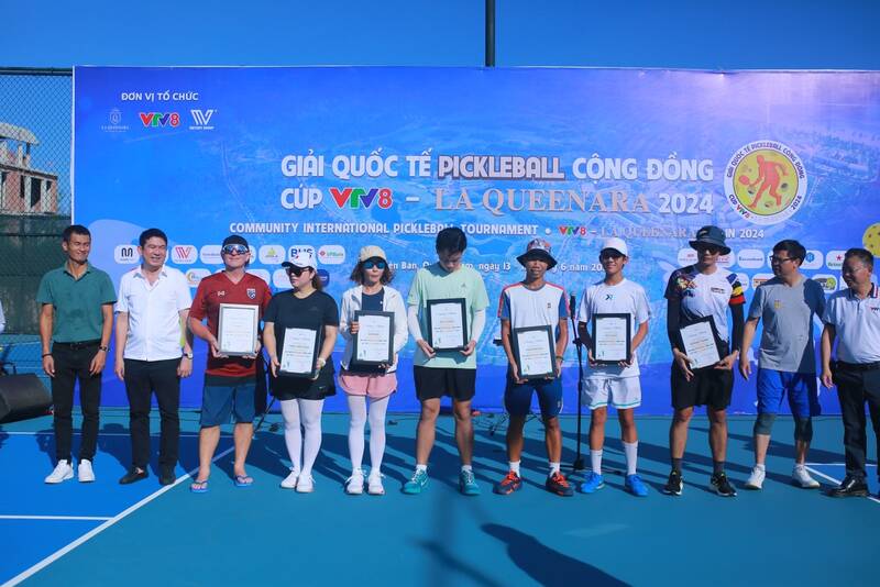 Giải quốc tế Pickleball cộng đồng Cúp VTV8 – La Queenara 2024 thu hút đông đảo vận động viên trong và ngoài nước. Ảnh: Nguyễn Linh