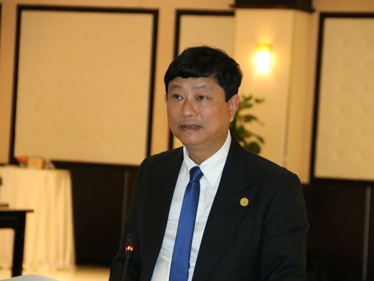 Ông Võ Văn Minh - Chủ tịch UBND tỉnh Bình Dương tại chương trình đối thoại với doanh nghiệp Hàn Quốc. Ảnh: Đình Trọng