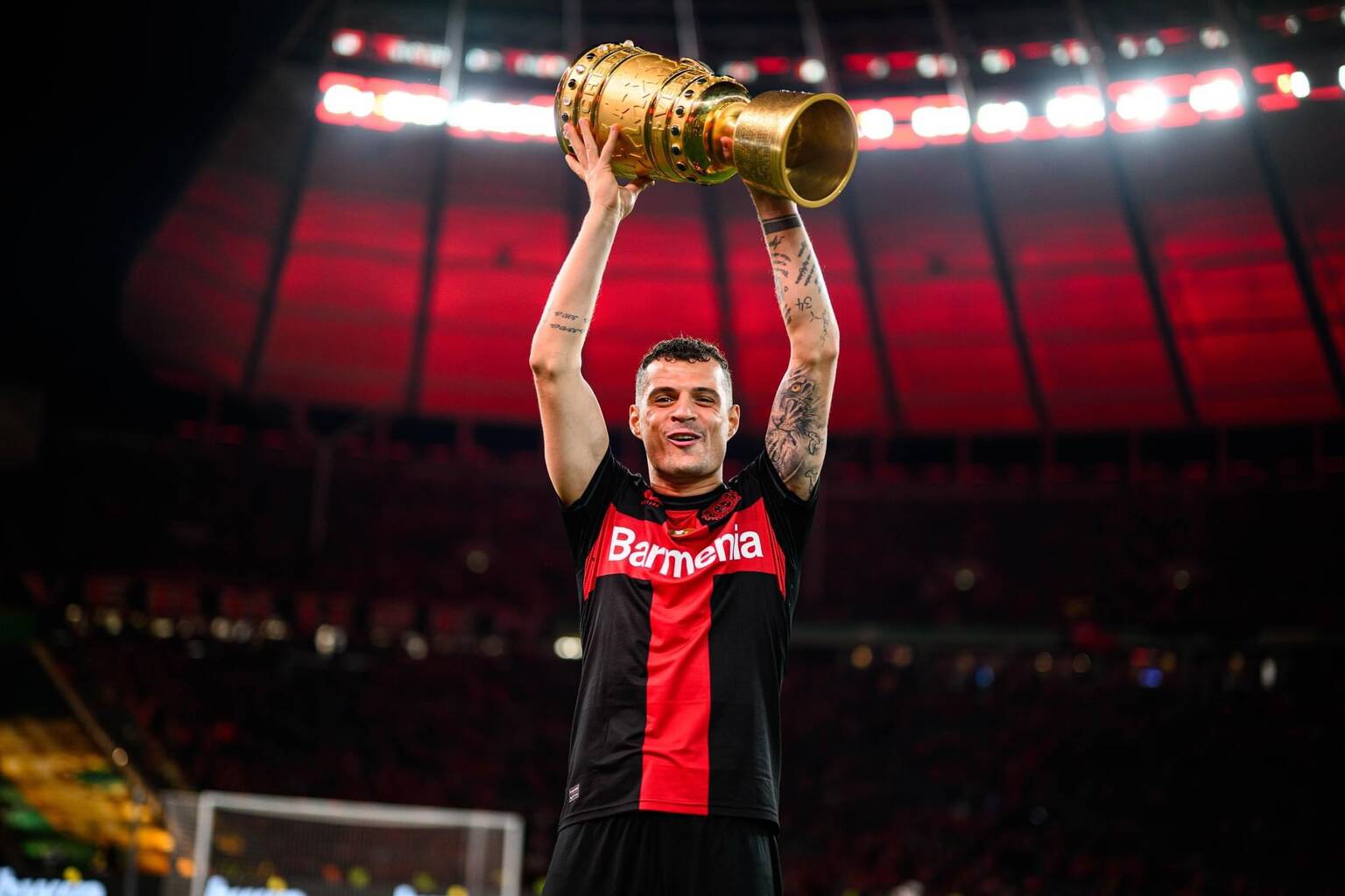 Granit Xhaka vừa cùng Leverkusen vô địch Europa League. Ảnh: Bayer Leverkusen