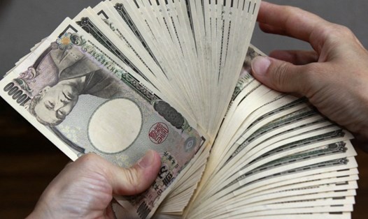 Tỷ giá Yên Nhật hiện ở mức 156 đồng - 165 đồng. Ảnh: Xinhua 