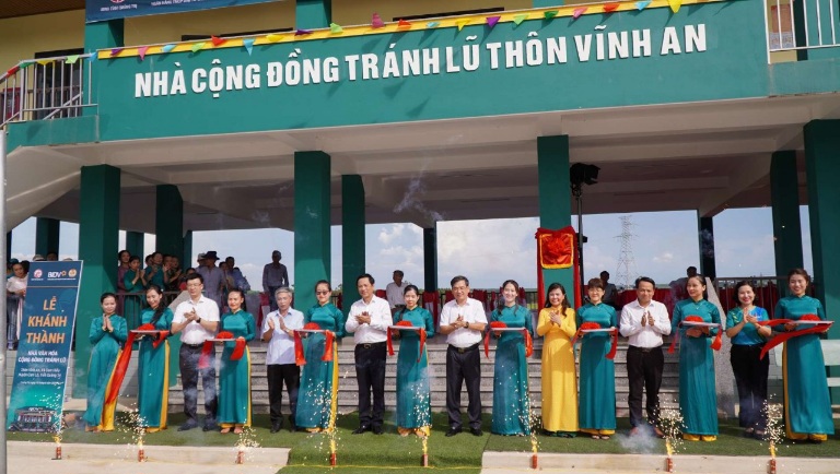 Lễ khánh thành, bàn giao công trình đưa vào sử dụng. Ảnh: Hưng Thơ