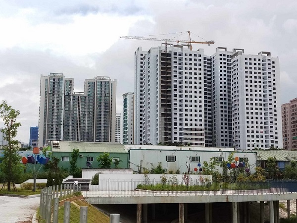 Nhiều doanh nghiệp bất động sản chậm trả nợ trái phiếu do gặp khó về dòng tiền. Ảnh: Lục Giang