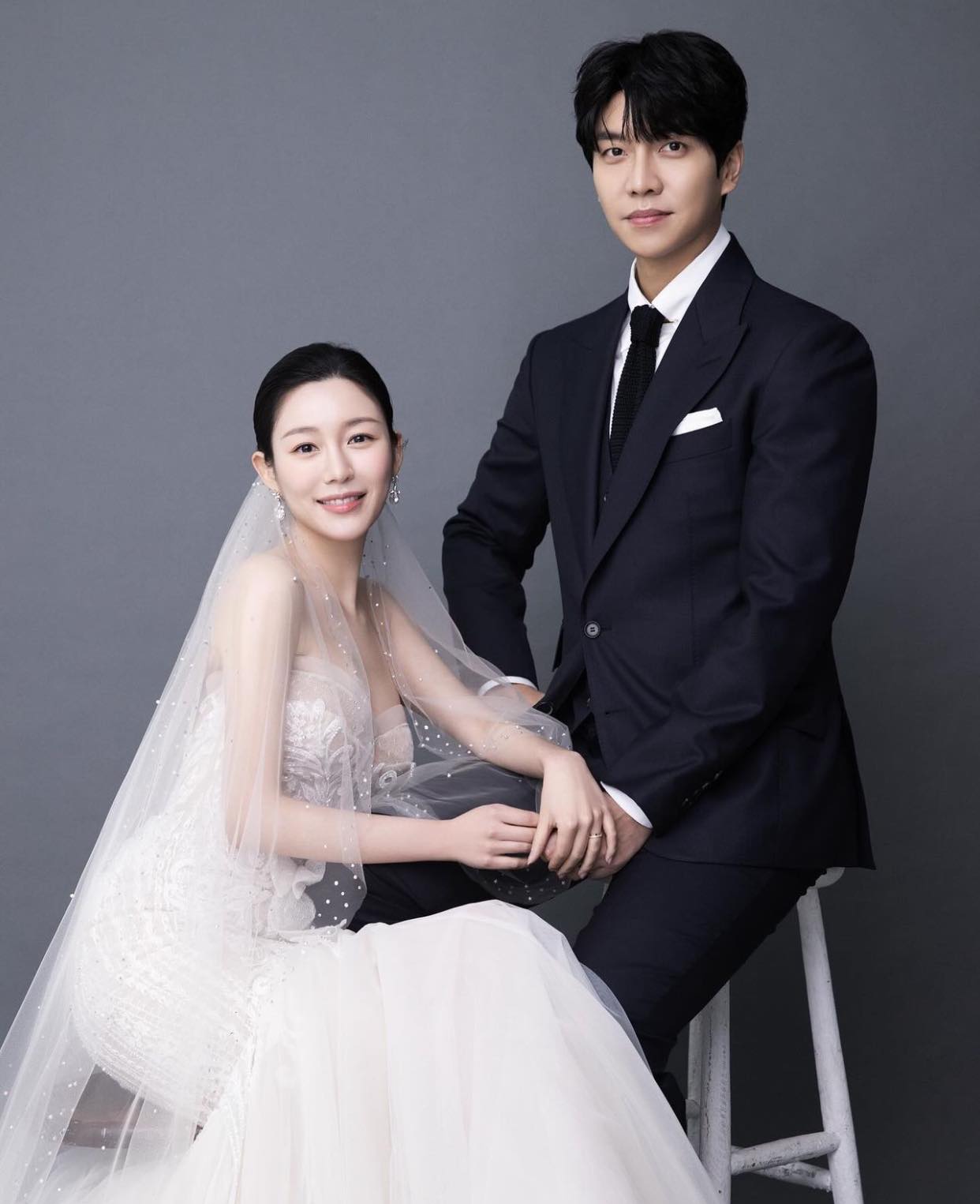 Hôn nhân của Lee Seung Gi và Lee Da In vấp nhiều tranh cãi. Ảnh: Instagram
