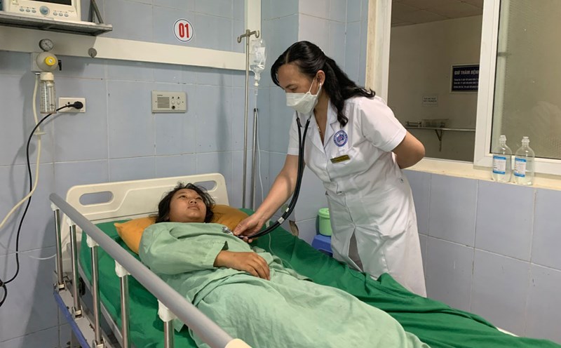 Nữ sinh người La Hủ mắc bệnh ung thư máu, rất cần sự cứu giúp của cộng đồng. Ảnh: Thanh Hà