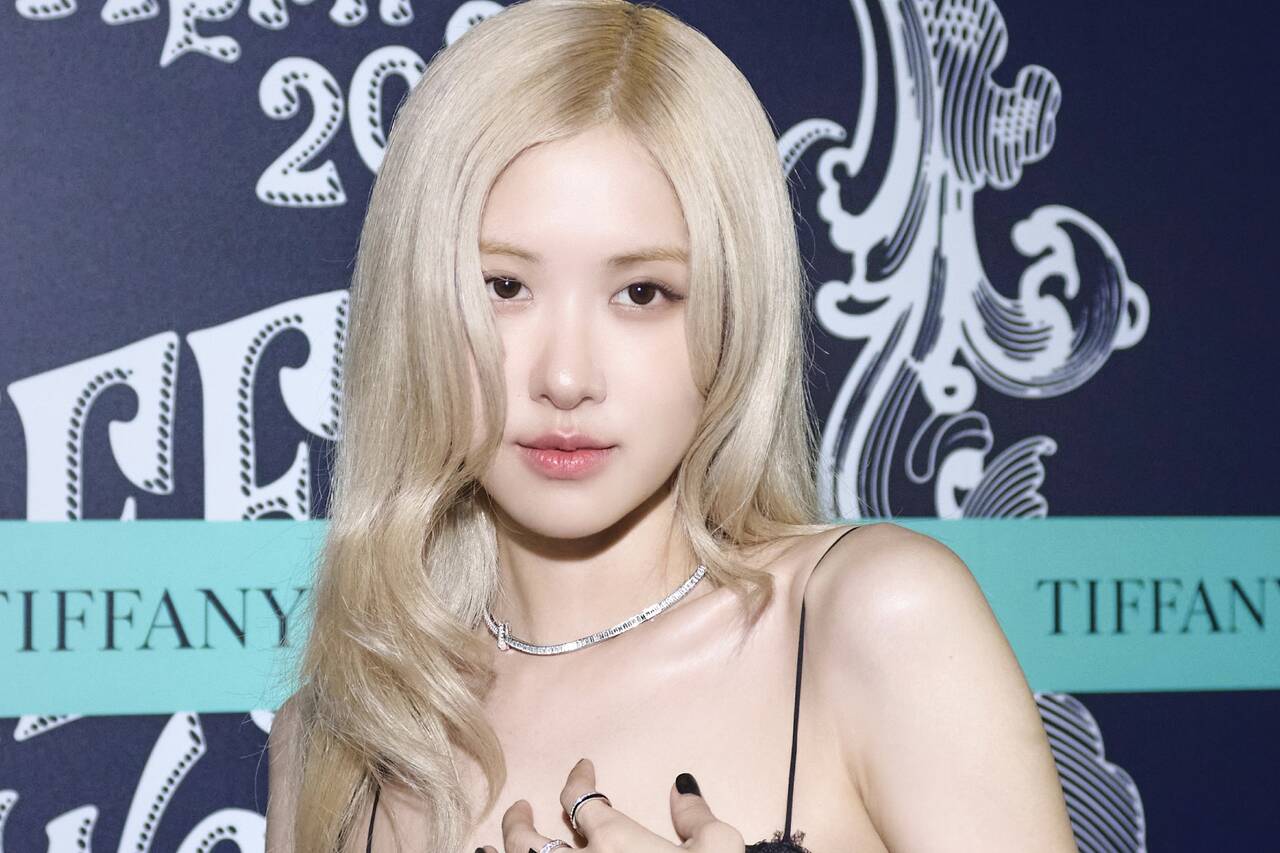 Nữ thần tượng Kpop Rosé (Blackpink). Ảnh: Instagram