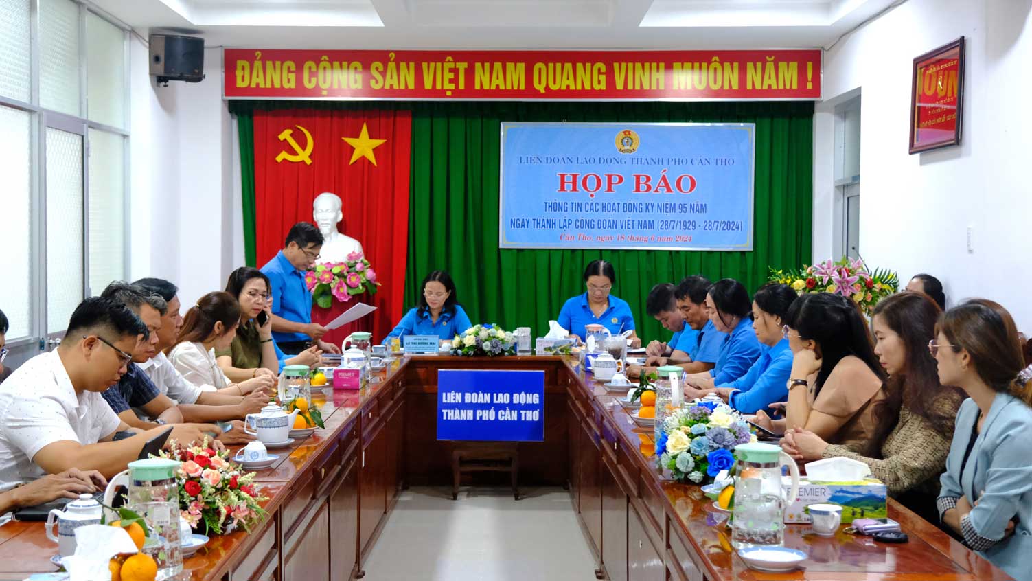Quang cảnh buổi họp báo. Ảnh: Mỹ Ly