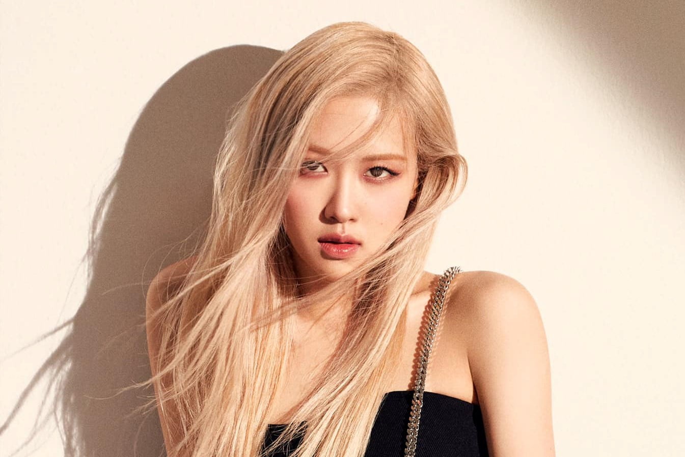 Nữ thần tượng Kpop Rosé (Blackpink). Ảnh: Instagram