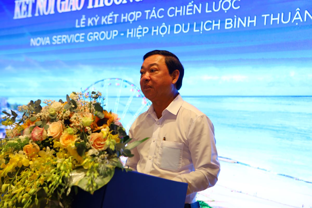 Ông Bùi Thế Nhân – Giám đốc Sở VHTT&DL tỉnh Bình Thuận phát biểu mở đầu chương trình. Ảnh: Duy Tuấn