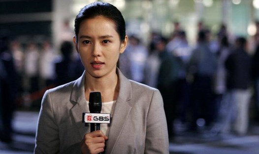 Son Ye Jin từng vào vai phóng viên trong phim “Spotlight”. Ảnh: Nhà sản xuất