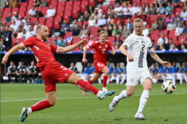Eriksen ghi bàn sau 1.100 ngày kể từ sự cố đau tim tại EURO 2020. Ảnh: AFP