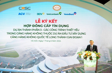 Ông Lại Xuân Thanh – Chủ tịch Hội đồng quản trị Tổng Công ty Cảng hàng không Việt Nam (ACV) phát biểu tại Lễ ký kết. Ảnh: Vietcombank