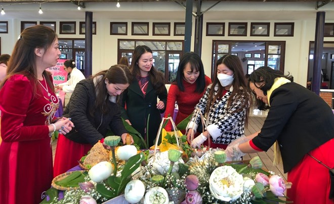 Phong trào thi đua “Công nhân Lâm Đồng làm theo lời Bác” nhận được sự hưởng ứng của công nhân, người lao động tham gia. Ảnh: Diệp Quỳnh

