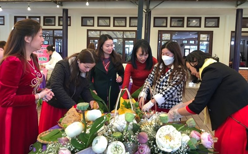 Phong trào thi đua “Công nhân Lâm Đồng làm theo lời Bác” nhận được sự hưởng ứng của công nhân, người lao động tham gia. Ảnh: Diệp Quỳnh