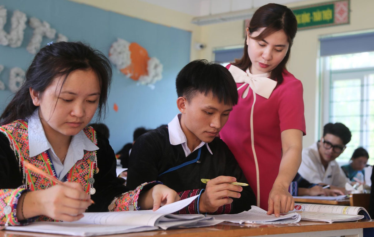 Tỉnh Lào Cai có 367/8.261 thí sinh đăng ký miễn thi ngoại ngữ. Ảnh: Thanh Huệ