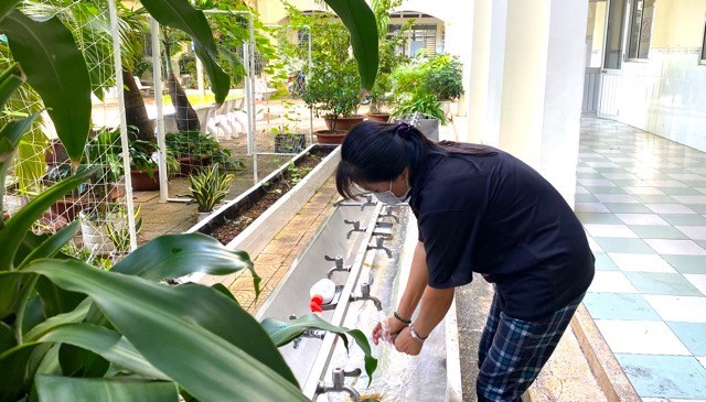 Đề xuất bổ sung nhân viên trường học là nhà giáo. Ảnh minh hoạ: Yến Phương 