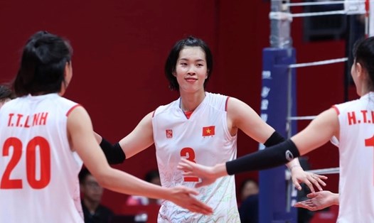 Trần Thị Thanh Thúy có thể tái xuất cùng tuyển bóng chuyền nữ Việt Nam tại giải FIVB Challenge Cup 2024. Ảnh: VFV