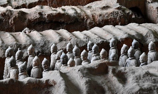Đội quân đất nung trong lăng mộ Tần Thủy Hoàng. Ảnh: Xinhua