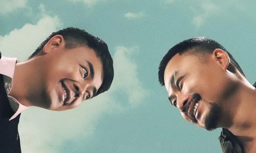 Tuấn Tú (bìa trái) và Duy Hưng trong phim "Người một nhà". Ảnh: Nhà sản xuất
