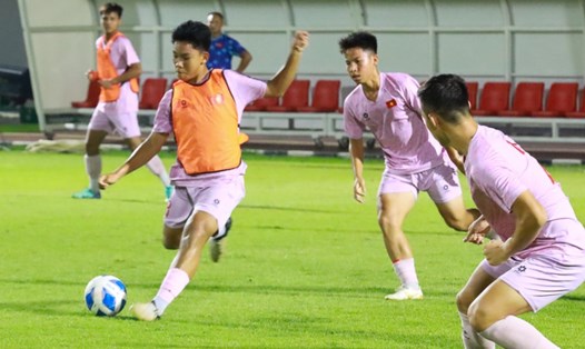 U16 Việt Nam hướng đến chiến thắng trước U16 Campuchia. Ảnh: VFF
