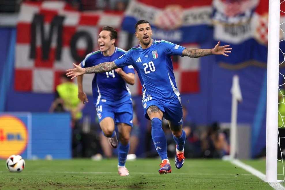 Mattia Zaccagni ghi bàn thắng quý như vàng cho đội tuyển Italy. Ảnh: UEFA