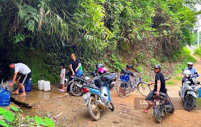 Nước từ "mỏ nước" ở vùng cao liệu có an toàn?