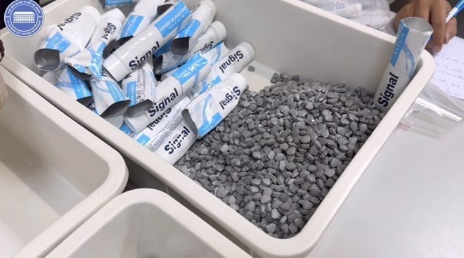 Vụ tiếp viên hàng không xách ma tuý về Việt Nam bị phát hiện năm 2023. Ảnh: Hải quan cung cấp