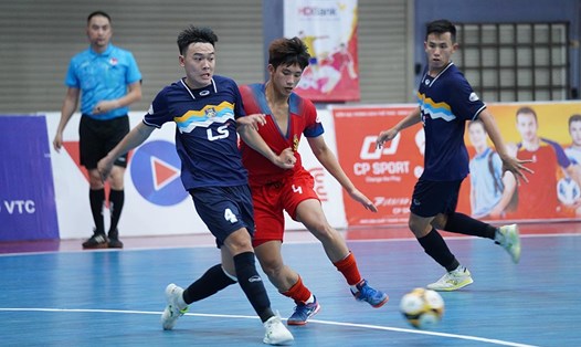 Thái Sơn Nam (áo xanh) thắng dễ Saigon Titans ở vòng 8 giải futsal vô địch quốc gia 2024. Ảnh: Quốc Khanh