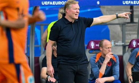 HLV Koeman rất thất vọng với màn trình diễn của các học trò trong thất bại 2-3 trước Áo. Ảnh: AFP