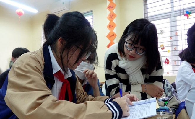 Học sinh Hà Nội tích cực ôn luyện cho kỳ thi vào lớp 10. Ảnh: Trang Hà