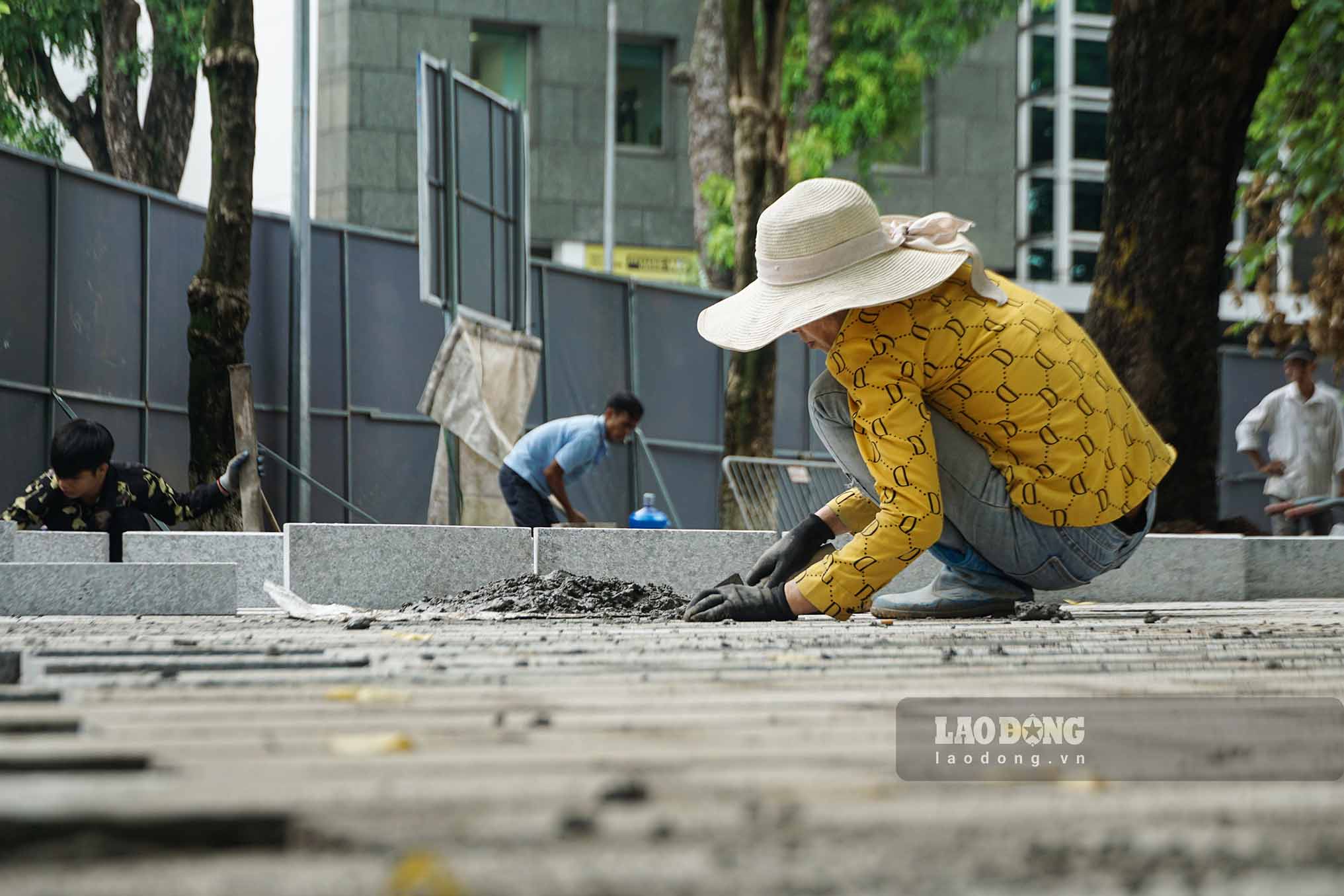 Các hạng mục thi công gồm các hạng mục ngầm đoạn ngã tư Trần Nhân Tông - Quang Trung.