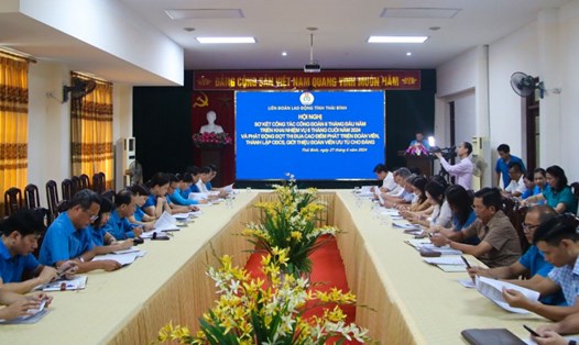 Liên đoàn Lao động tỉnh Thái Bình tổ chức hội nghị sơ kết công tác công đoàn 6 tháng đầu năm. Ảnh: Trang Nguyên