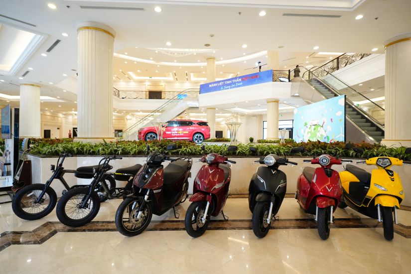 Chuyển đổi sang xe điện góp phần bảo vệ môi trường. Ảnh: Vinfast