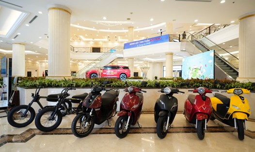 Chuyển đổi sang xe điện góp phần bảo vệ môi trường. Ảnh: Vinfast